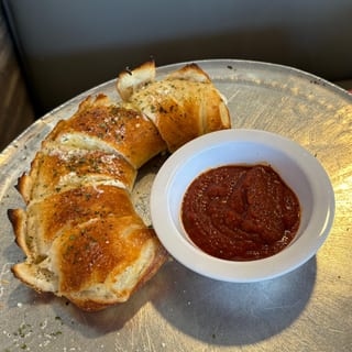 *Calzone 10"