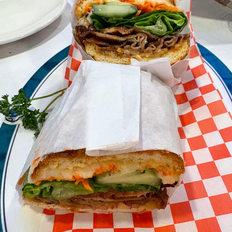 Savor Your Lunch with Us