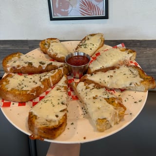 Garlic Cheese Bread